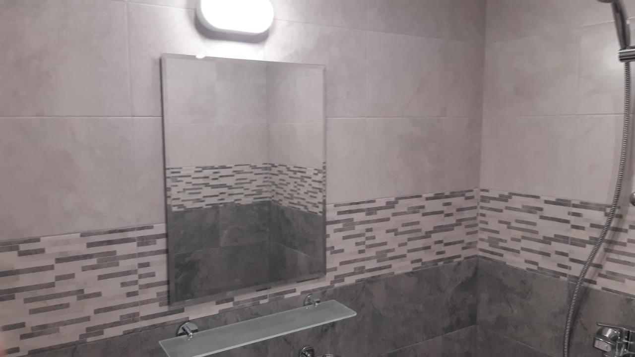 Ая Apartment Vratsa Bagian luar foto