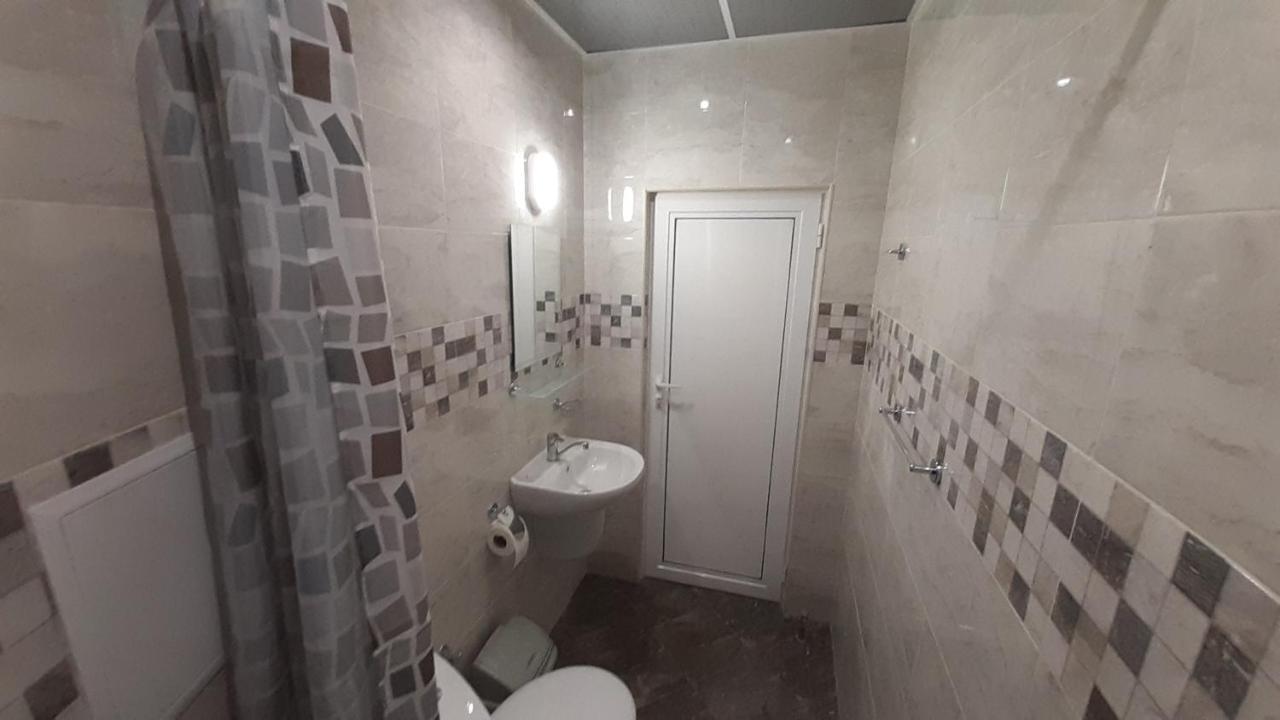 Ая Apartment Vratsa Bagian luar foto