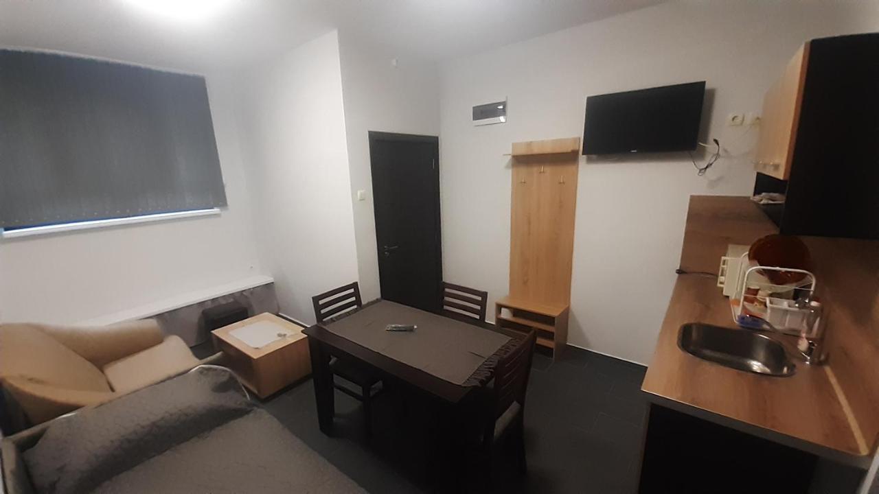Ая Apartment Vratsa Bagian luar foto