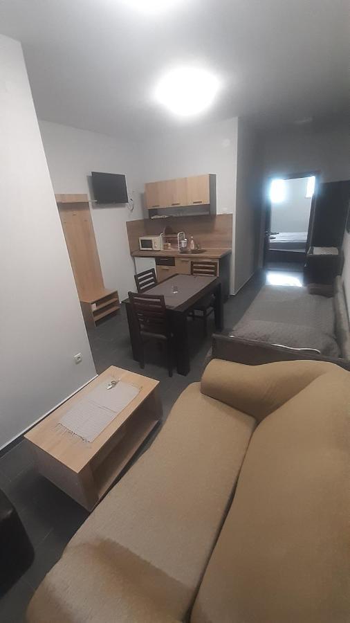 Ая Apartment Vratsa Bagian luar foto